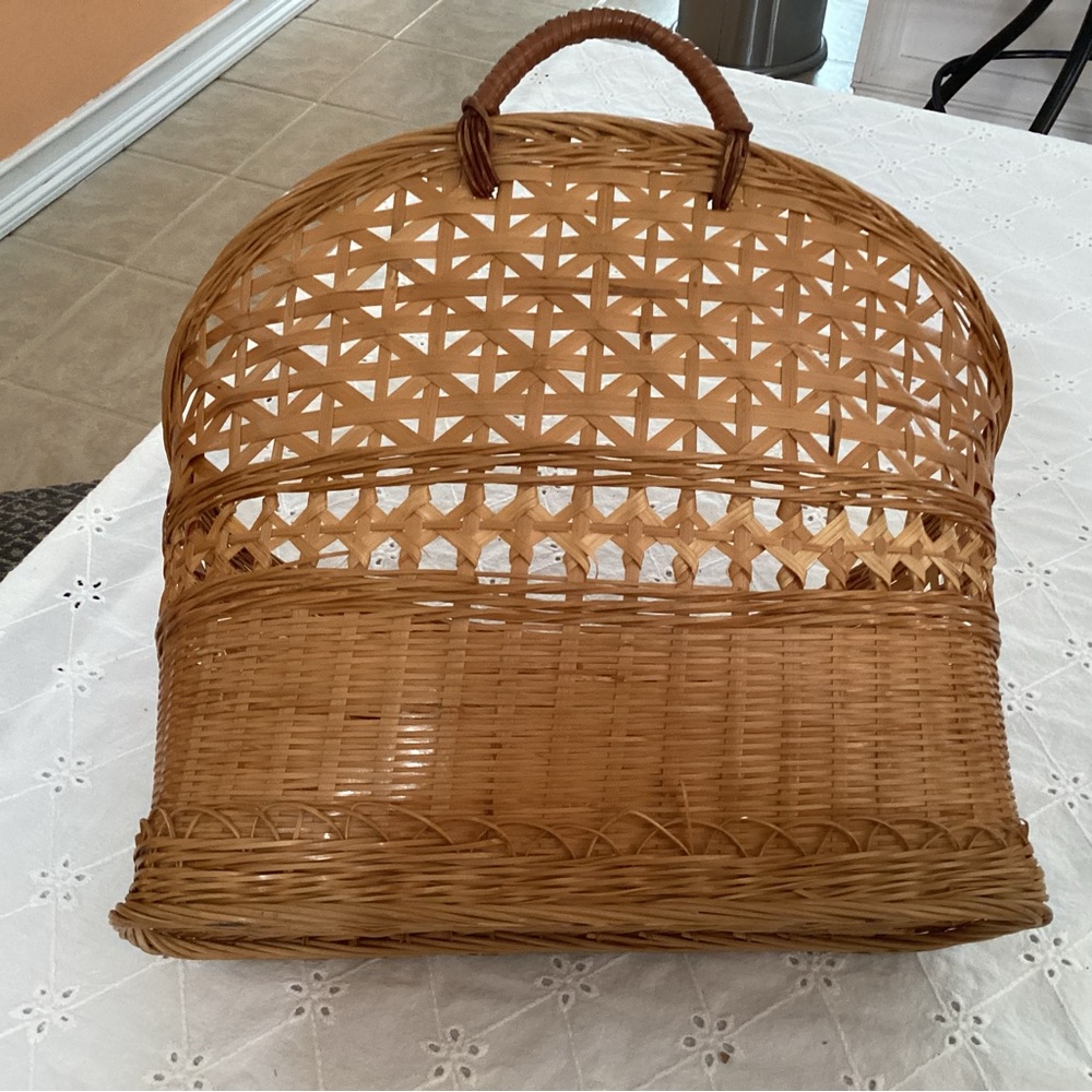 Handwoven Wicker Storage Basket with Carry Handle - Natural Brown - Picture 9 of 12